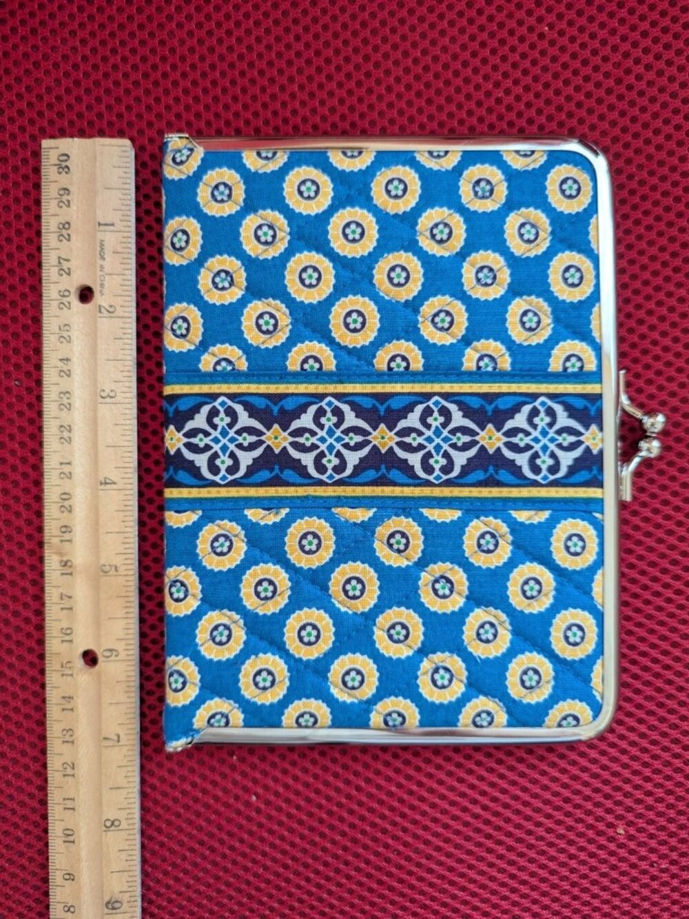 Vera Bradley Riviera Blue Kisslock Frame Photo Album Holder New Blue Yellow - Picture 5 of 6